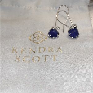 KENDRA SCOTT DEE DROP EARRINGS SILVER AND BLUE